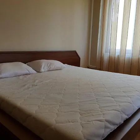 Golden Sands Rentals Apartments アパート *