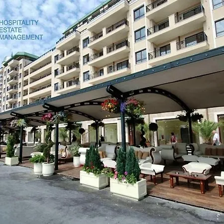 Golden Sands Rentals Apartments アパート