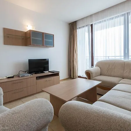 Golden Sands Rentals Apartments アパート