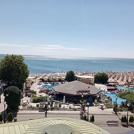 Golden Sands Rentals Apartments * ゴールデンサンド