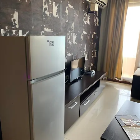 Golden Sands Rentals Apartments 公寓 金沙