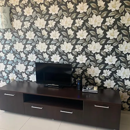 アパート Golden Sands Rentals Apartments
