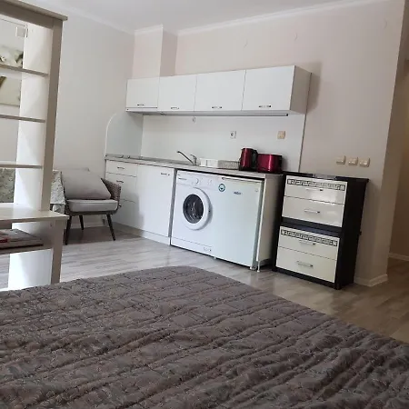 Golden Sands Rentals Apartments アパート