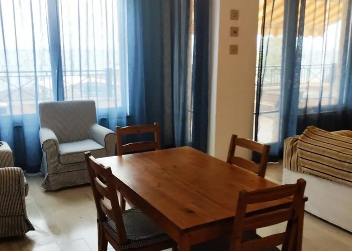 Golden Sands Rentals Apartments