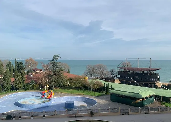 Golden Sands Rentals Apartments Lejlighed Golden Sands