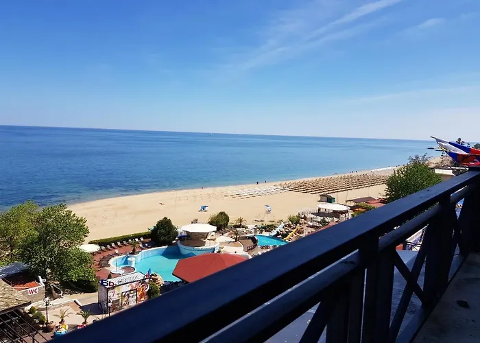 Golden Sands Rentals Apartments *