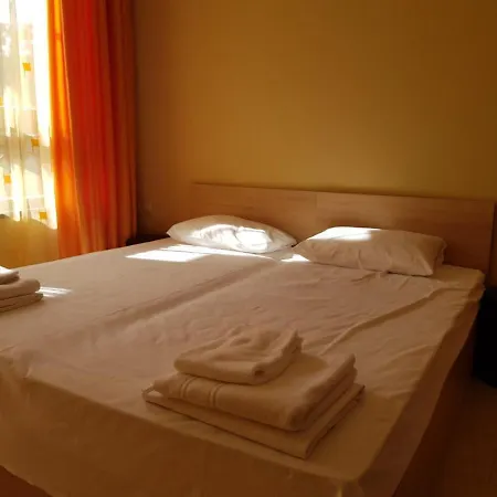 Golden Sands Rentals Apartments 아파트 골든샌드