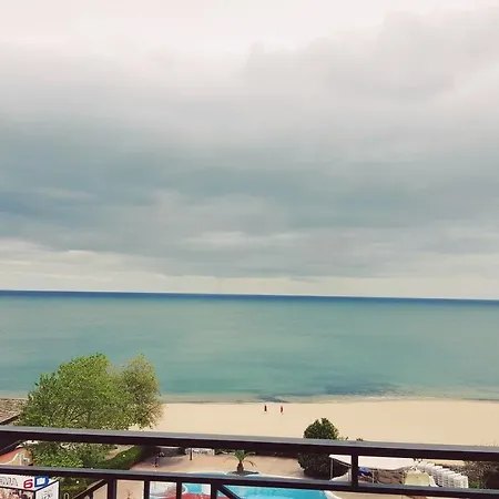 Golden Sands Rentals Apartments 아파트 골든샌드