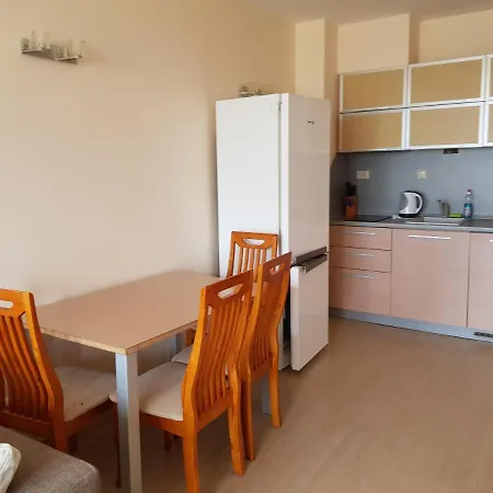 Golden Sands Rentals Apartments アパート ゴールデンサンド
