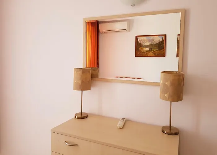 아파트 Golden Sands Rentals Apartments *